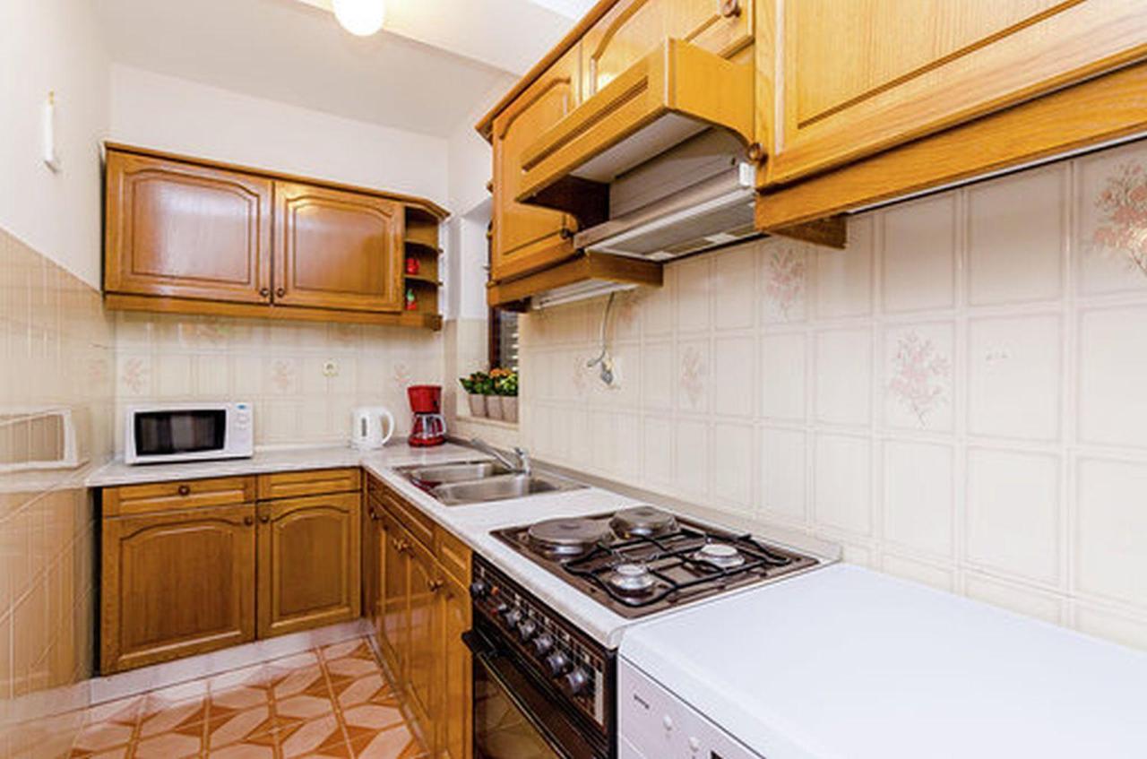 Antares Apartment